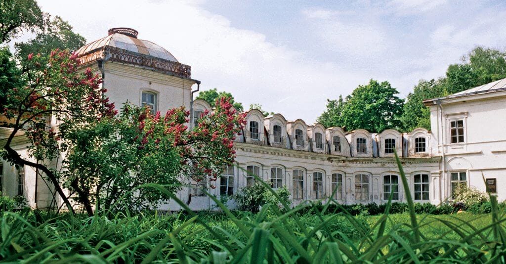 The Muraviov-Apostols Palace.
