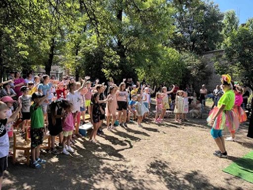Leisure activities for refugee children from Kherson Oblast