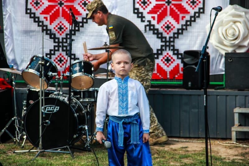 A concert in the village of Martynivka in support of the Ukrainian Armed Forces.