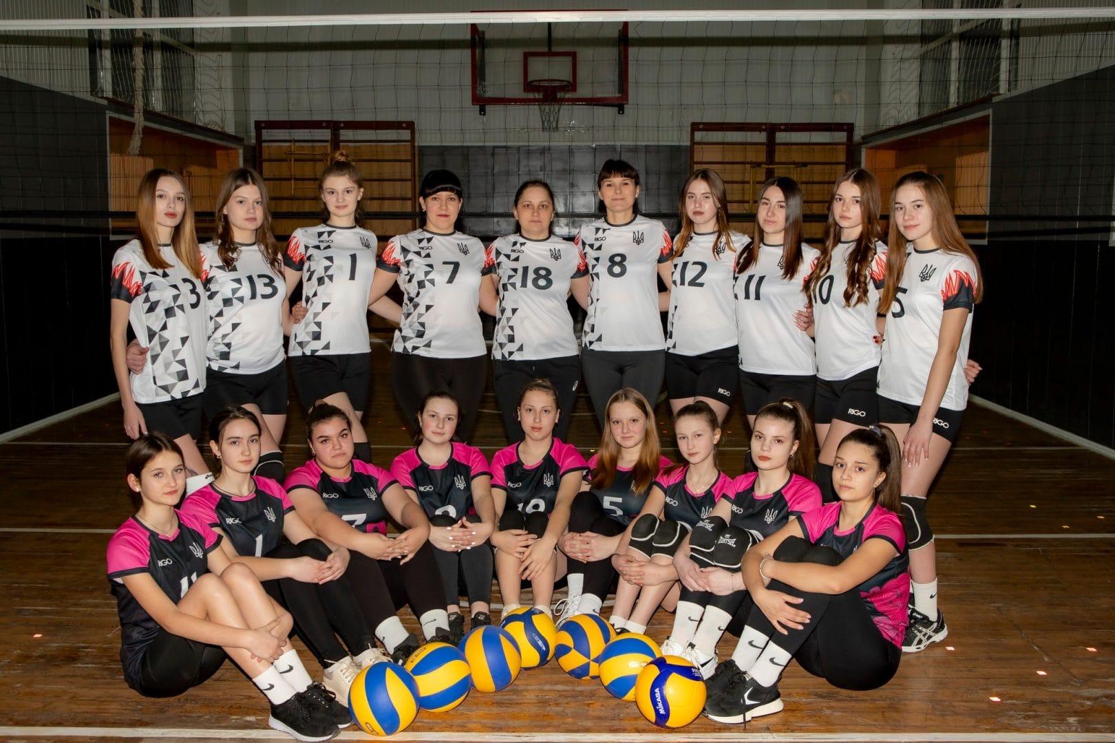 Women's volleyball team.