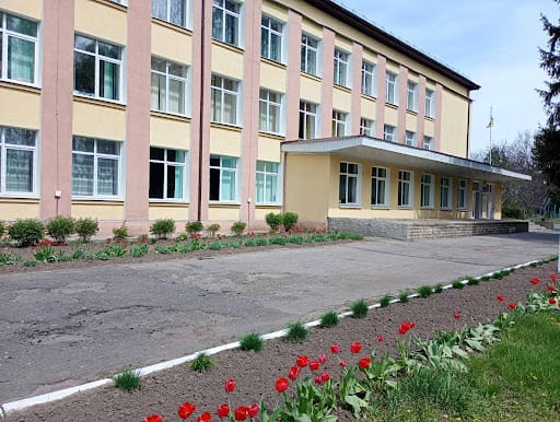 Korovyntsi Secondary School, Korovyntsi village
