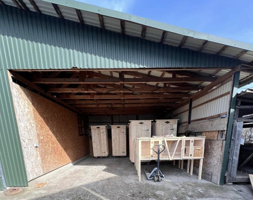 A sawmill is successfully operating in the village of Vashkivtsi, which is an important economic component of the Vashkivtsi Community.