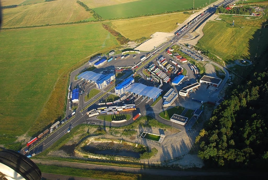 Rava-Ruska–Hrebenne border crossing point