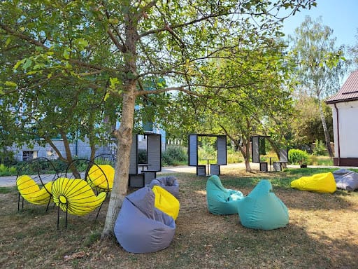 Summer terrace near the Bibliohub-Centre