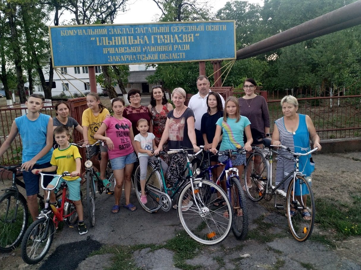 Social project “Bicycles for IDPs” / photo from the archives of the NGO “Irshavski Promeni”