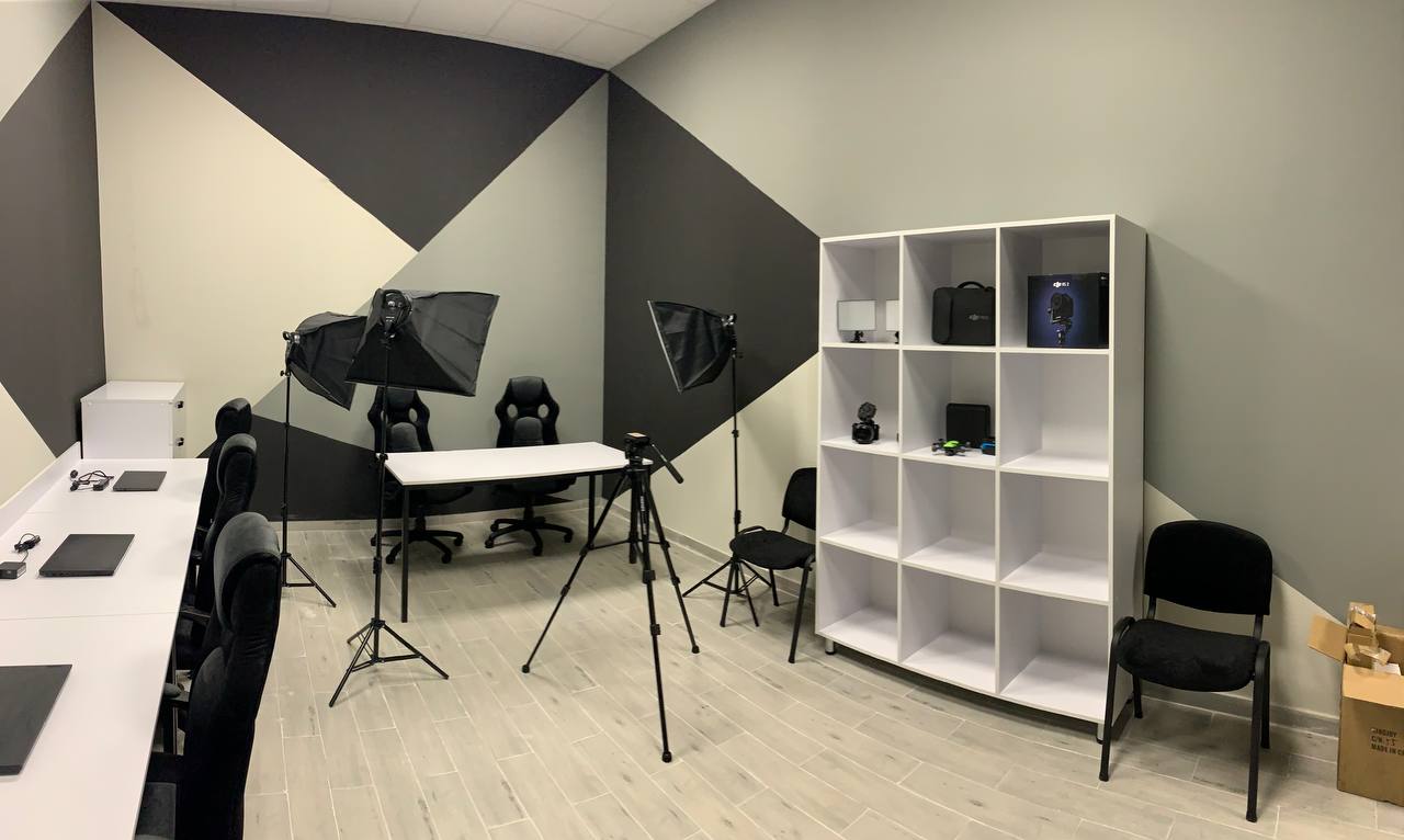 Y-media Media Centre