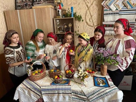 Students of the Cultural Centre Creative Group