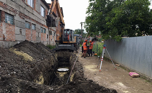 Роботи в рамках спільного проєкту з управління стічними водами між Гуденсбергом та Щирцем